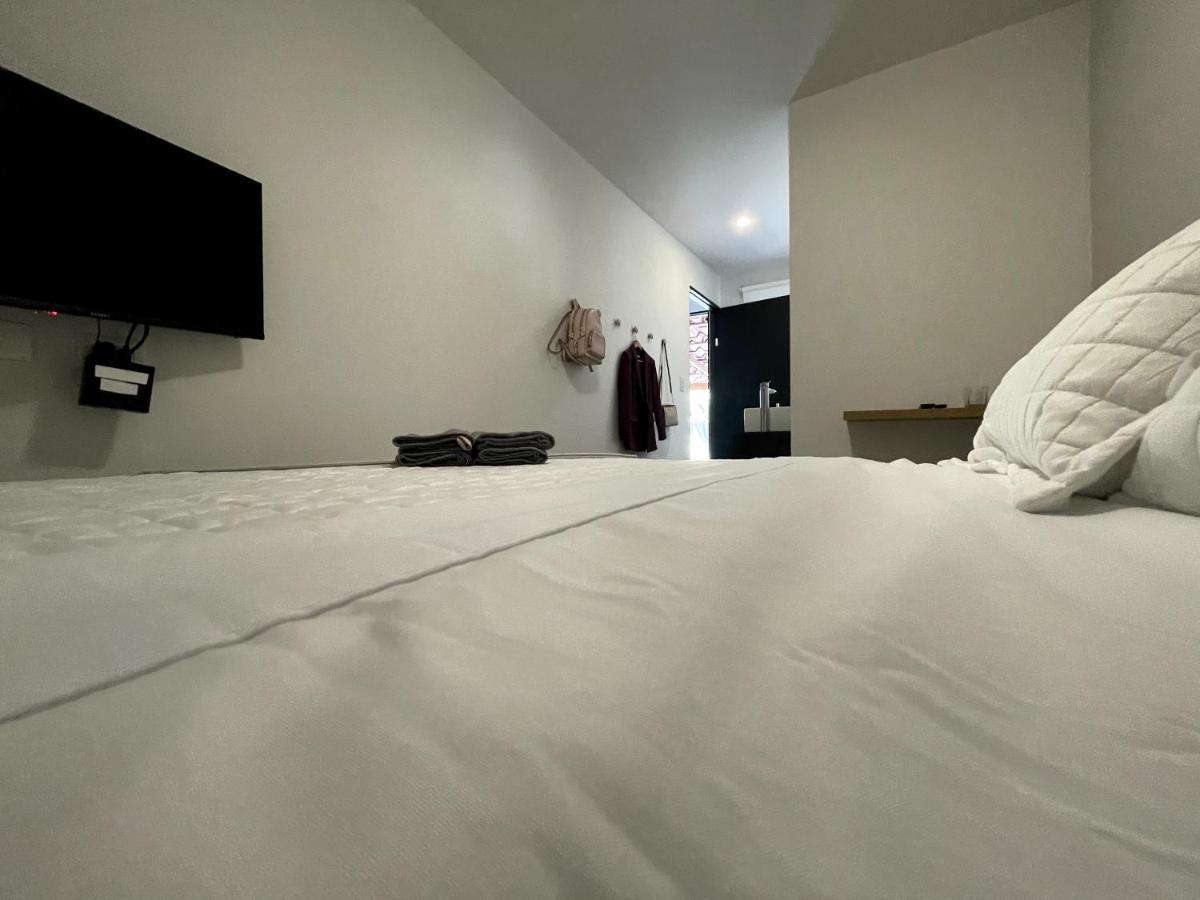 Nina'S - Juan Santamaria Otel Alajuela Dış mekan fotoğraf