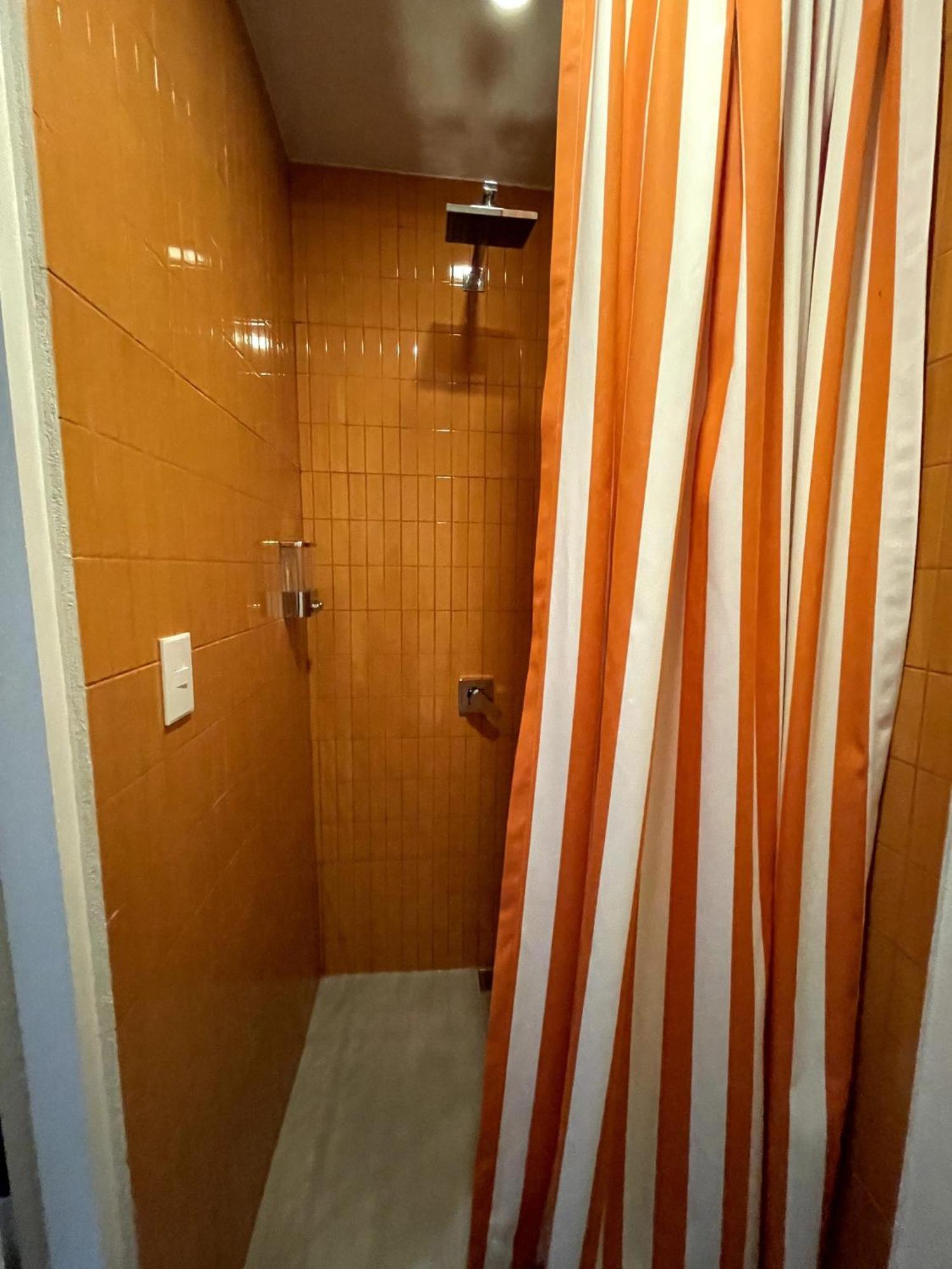 Nina'S - Juan Santamaria Otel Alajuela Dış mekan fotoğraf